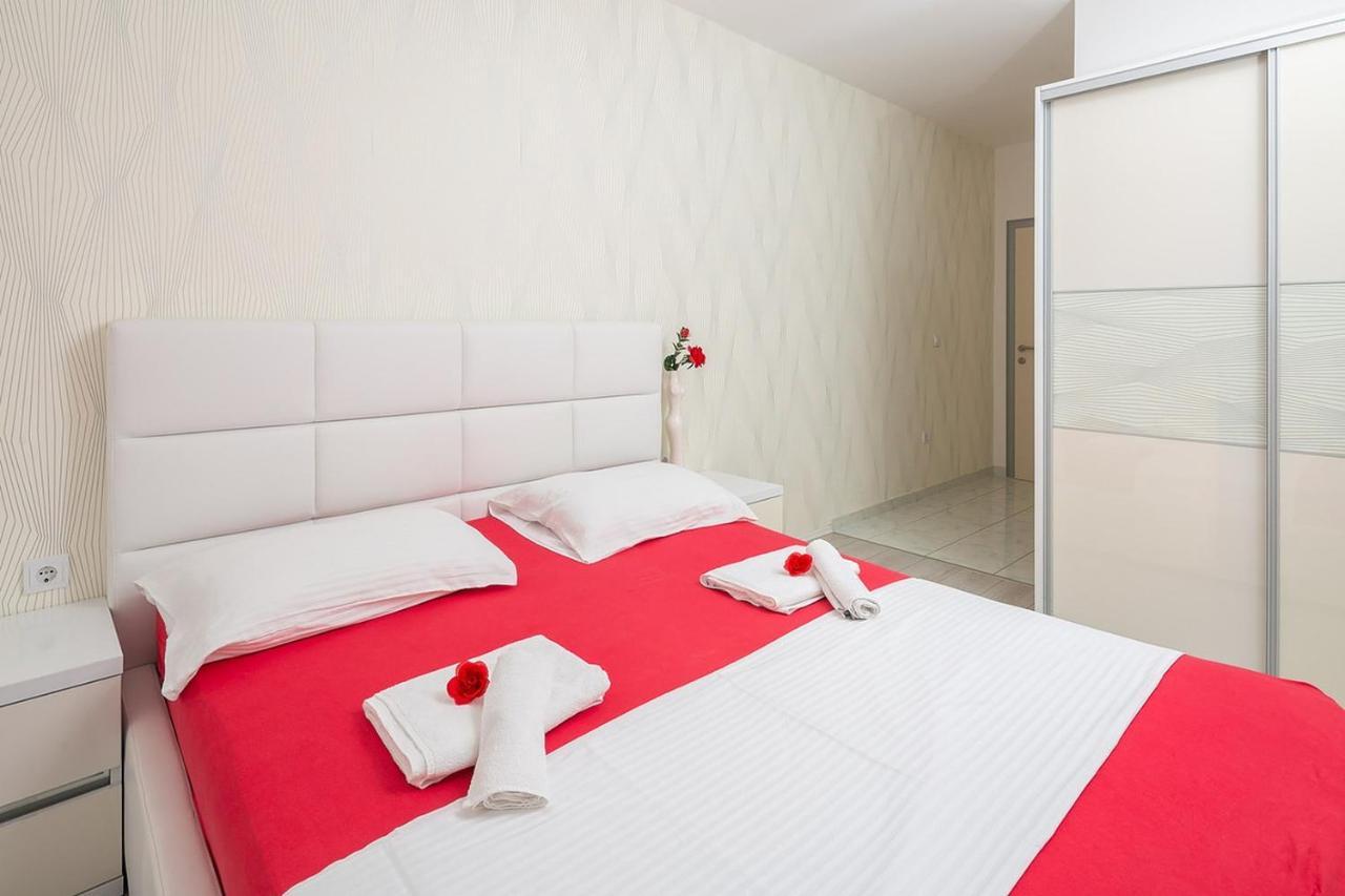 Apartmani Kastelancic Подстрана Экстерьер фото