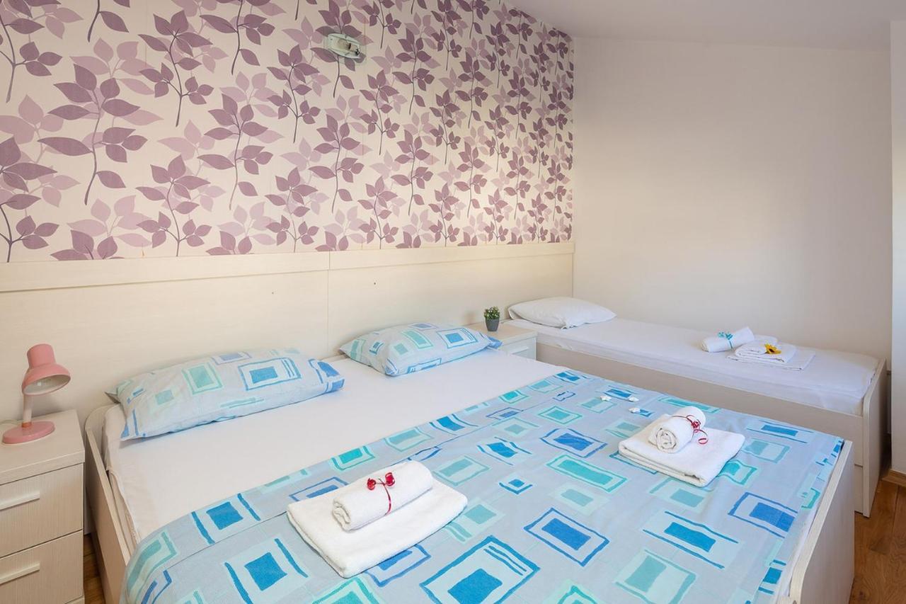 Apartmani Kastelancic Подстрана Экстерьер фото